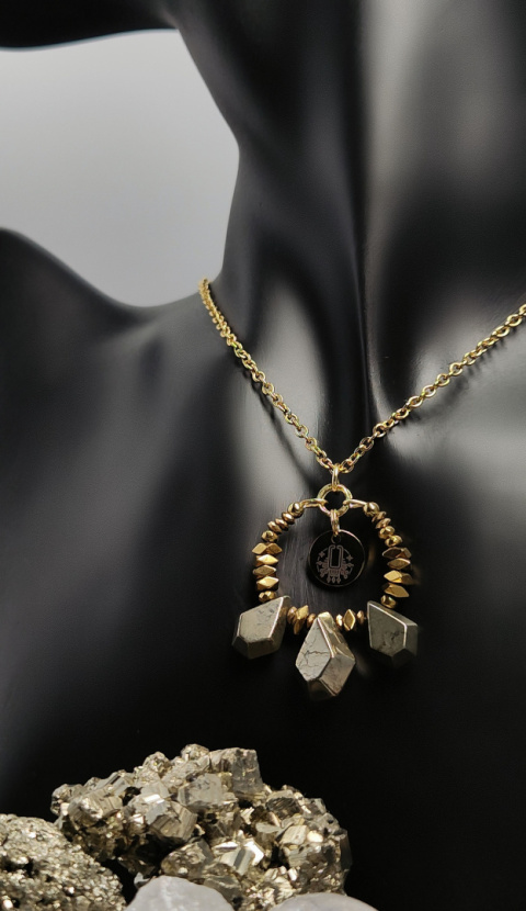 Amulet Niezależności i Siły maxi Amulet Niezależności i Siły maxi