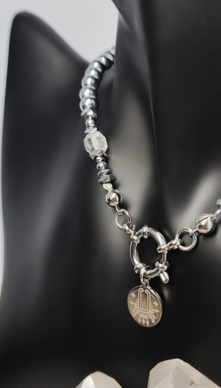 Choker Srebrny Hematyt i Kryształ Górski (6mm)