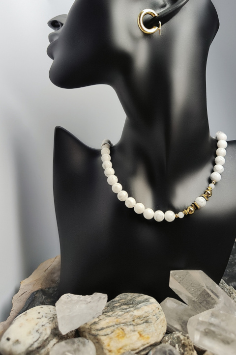 Choker z Białego Marmurowego Howlitu srebro 925 24k