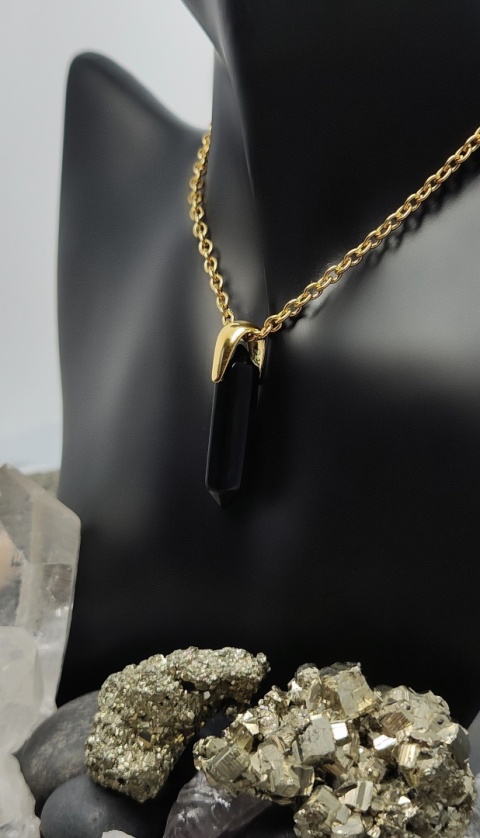 Amulet z Czarnego Onyksy na łańcuszku